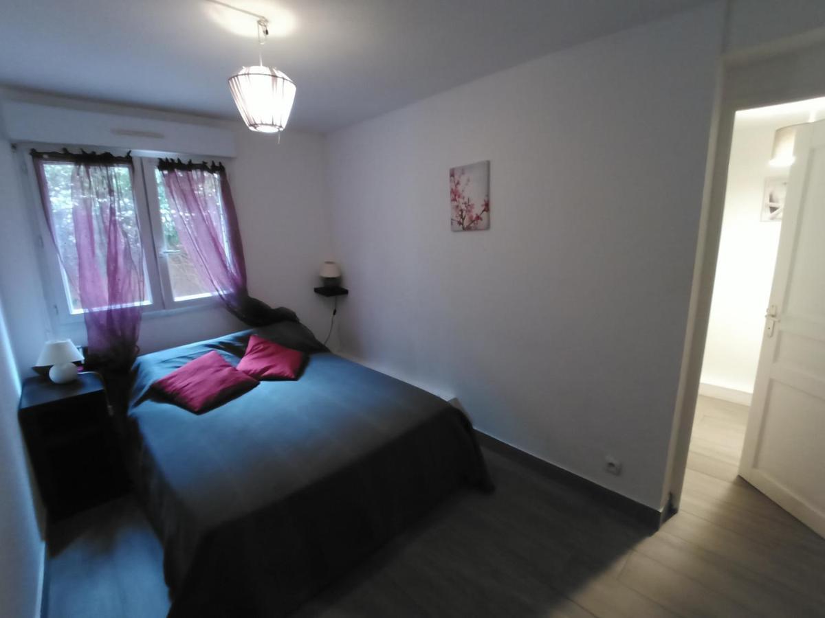 Appartements Dans Residence Avec Piscine - Mer A 500M Sainte-Marie Exterior foto