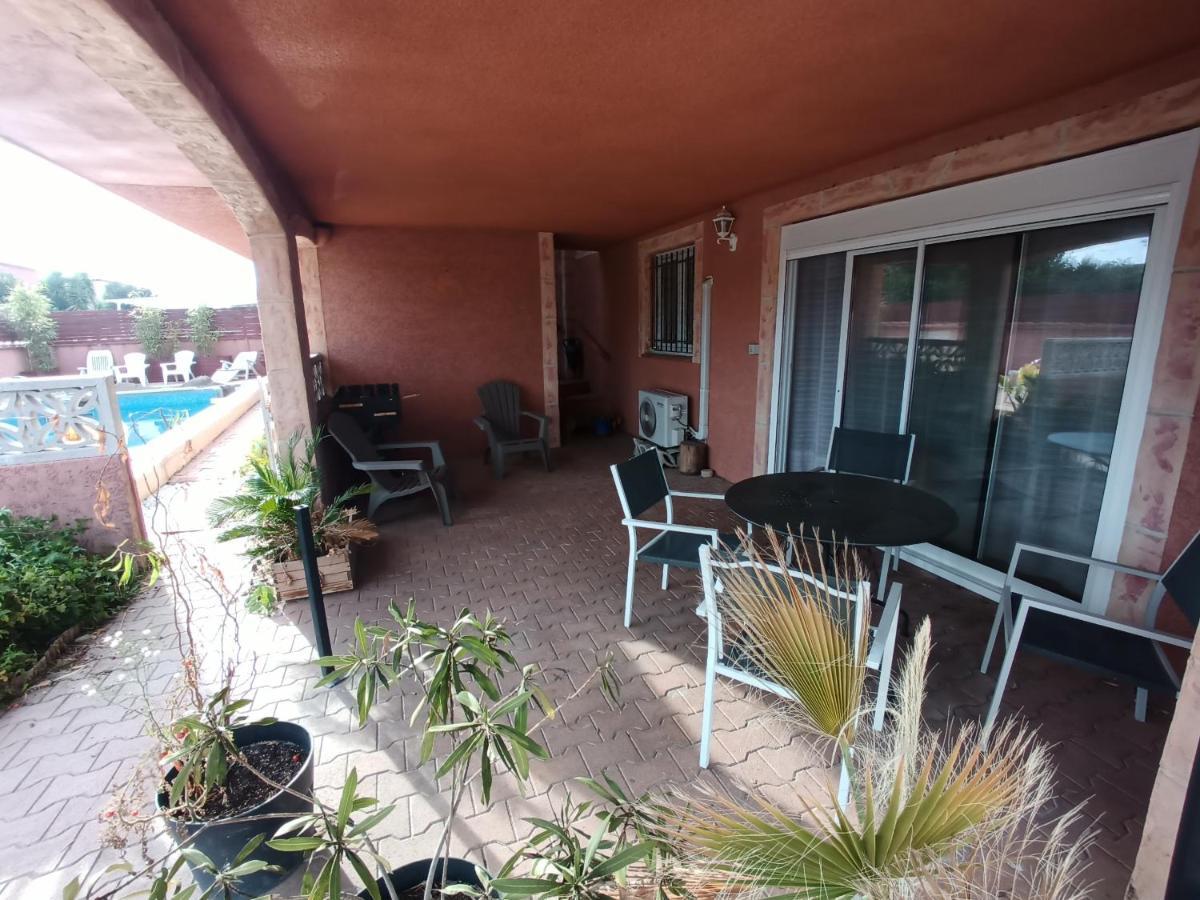 Appartements Dans Residence Avec Piscine - Mer A 500M Sainte-Marie Exterior foto