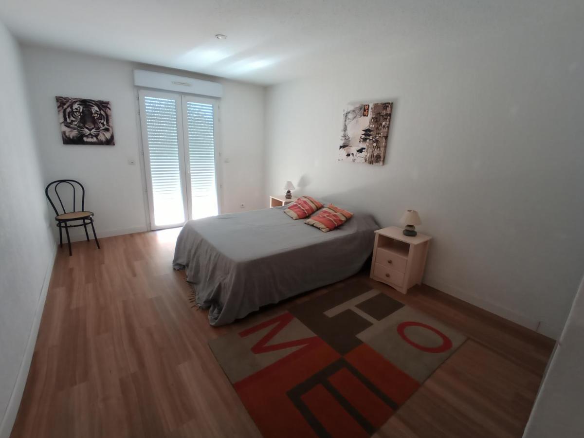 Appartements Dans Residence Avec Piscine - Mer A 500M Sainte-Marie Exterior foto
