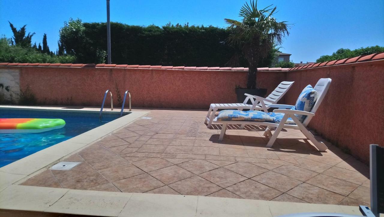 Appartements Dans Residence Avec Piscine - Mer A 500M Sainte-Marie Exterior foto